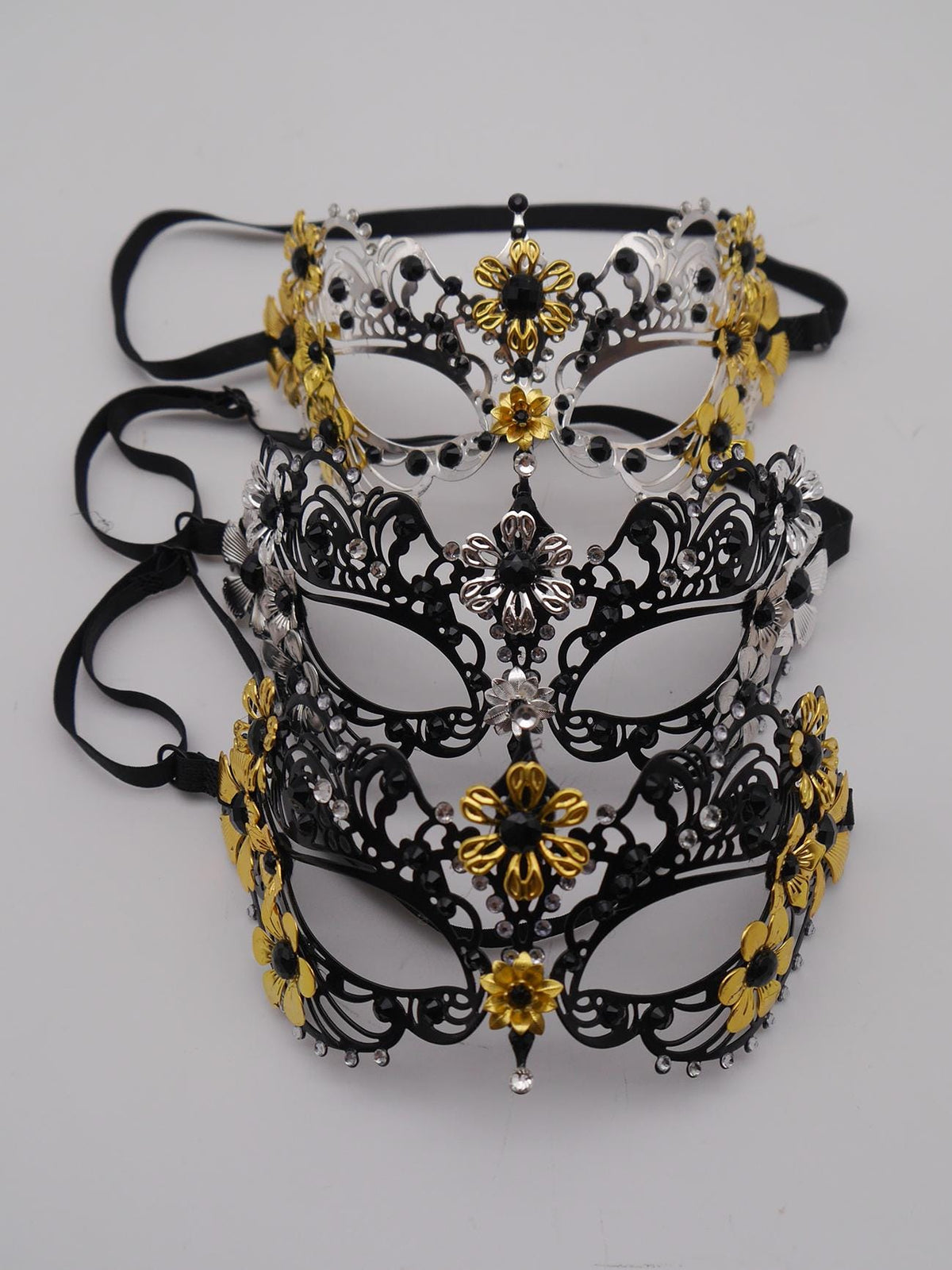 Handmade Victorian Mask – Filigree Metal Masquerade Mask (Bridgerton-Inspired) Gothic Filigree Masquerade