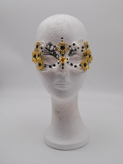 Handmade Victorian Mask – Filigree Metal Masquerade Mask (Bridgerton-Inspired) Gothic Filigree Masquerade
