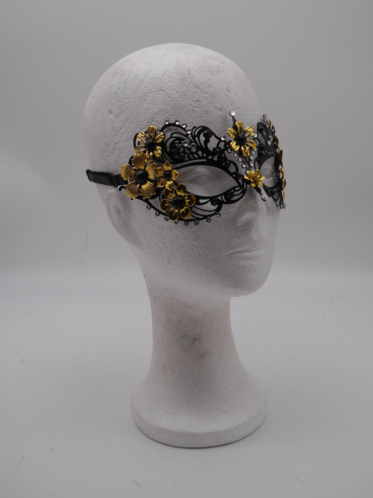 Handmade Victorian Mask – Filigree Metal Masquerade Mask (Bridgerton-Inspired) Gothic Filigree Masquerade