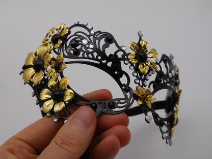 Handmade Victorian Mask – Filigree Metal Masquerade Mask (Bridgerton-Inspired) Gothic Filigree Masquerade