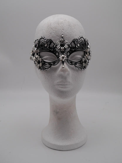 Handmade Victorian Mask – Filigree Metal Masquerade Mask (Bridgerton-Inspired) Gothic Filigree Masquerade