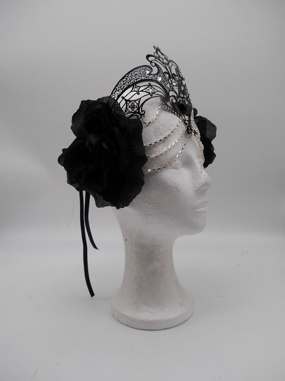 Dark romantic gothic headpiece - vampire diadem - mystic fairy Crown