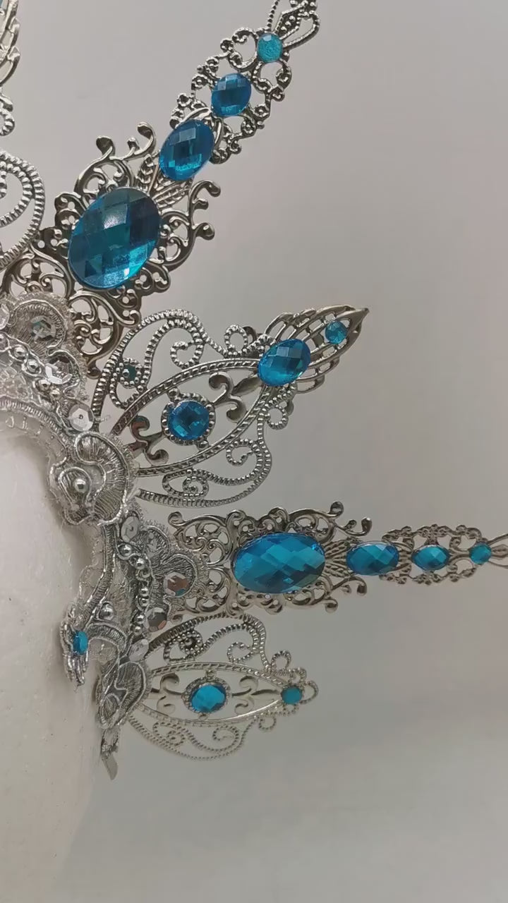 silver blue ice shine Halo - winter dream headpiece - Royal gloriole - crown - Krone - Kranz - Heiligenschein - fantasy Headdress - Fee